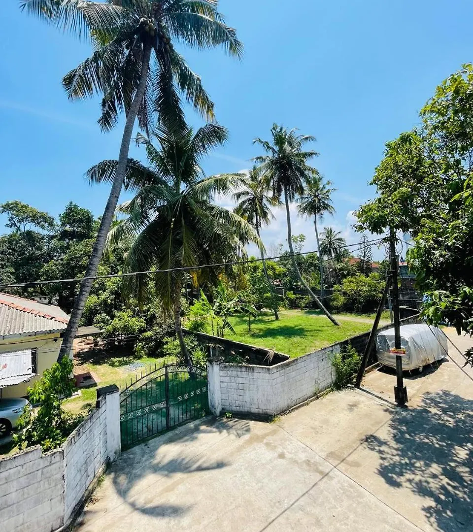 Guest house Star Canal Cottage Negombo Sri Lanka