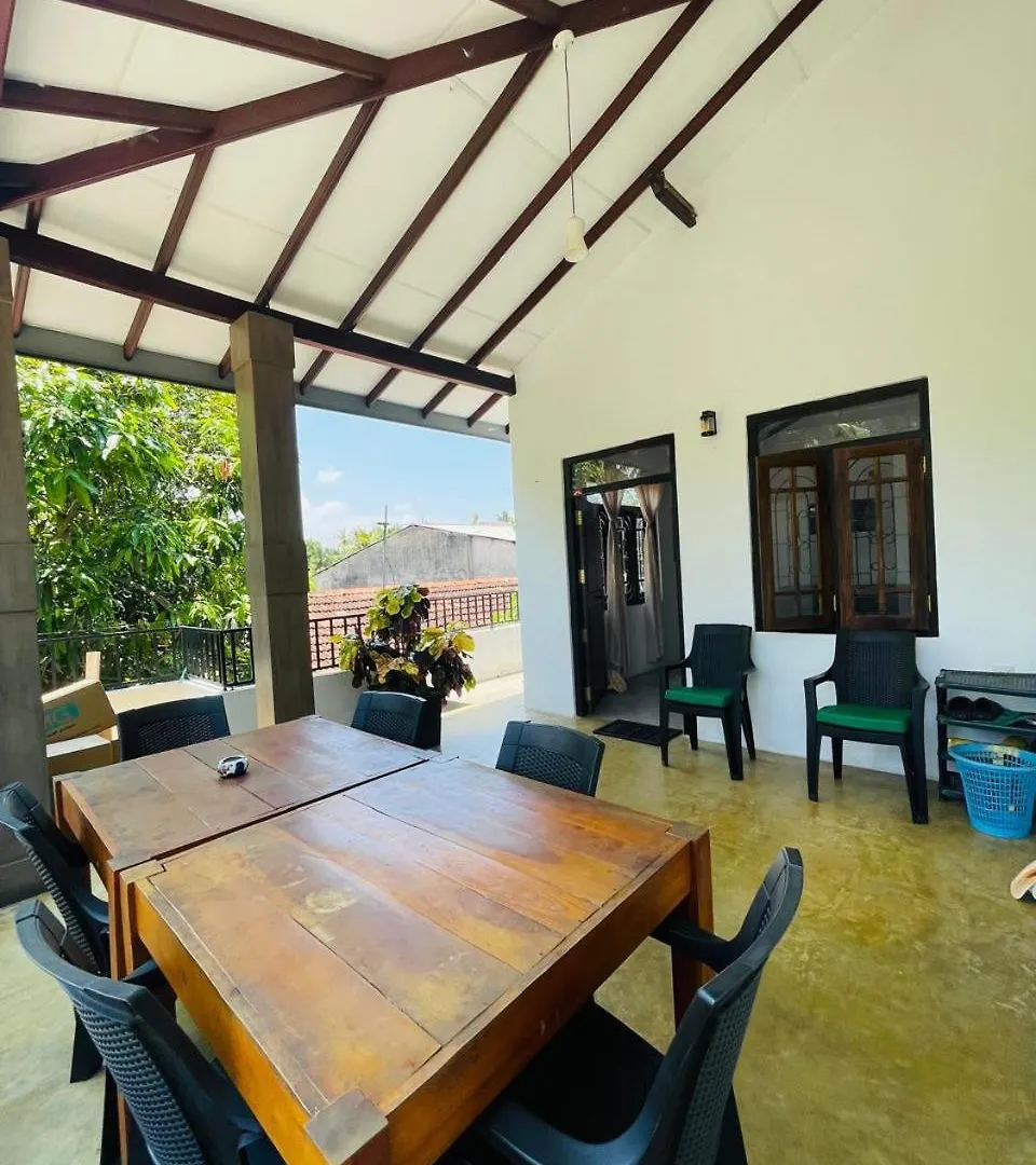 Guest house Star Canal Cottage Negombo
