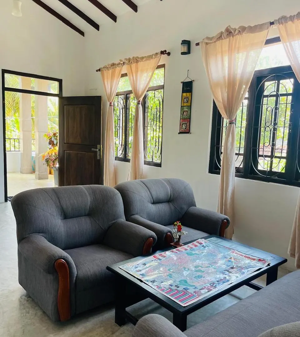 Star Canal Cottage Negombo