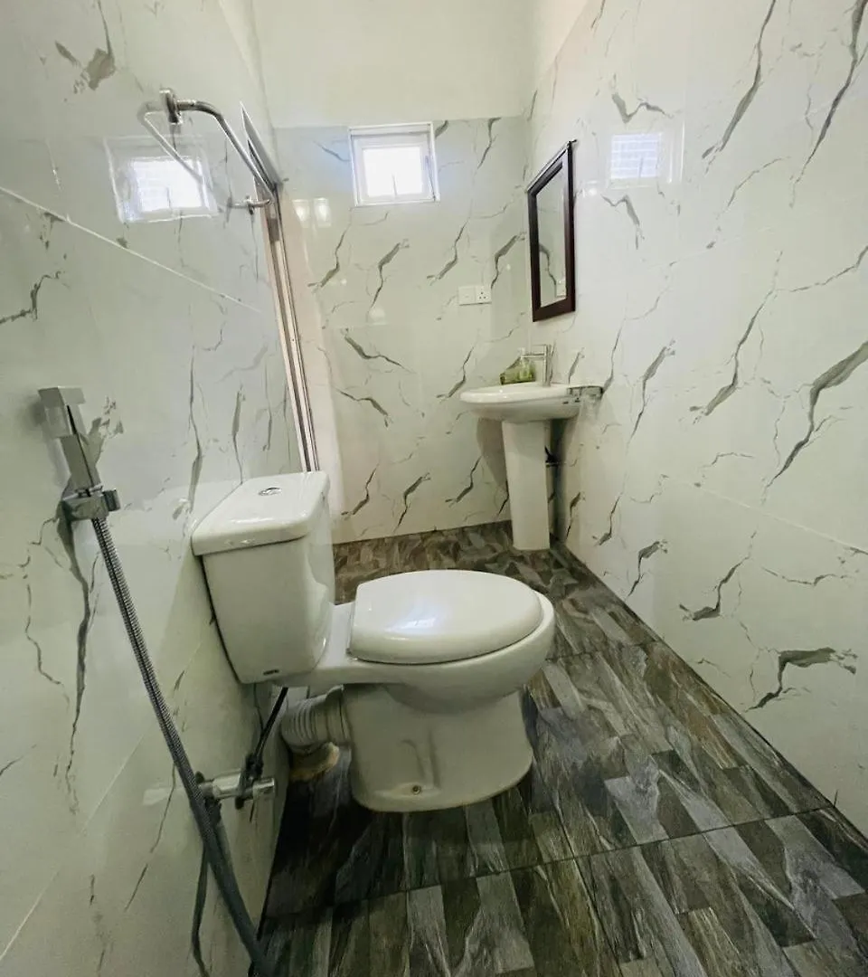 Star Canal Cottage Negombo 0*,